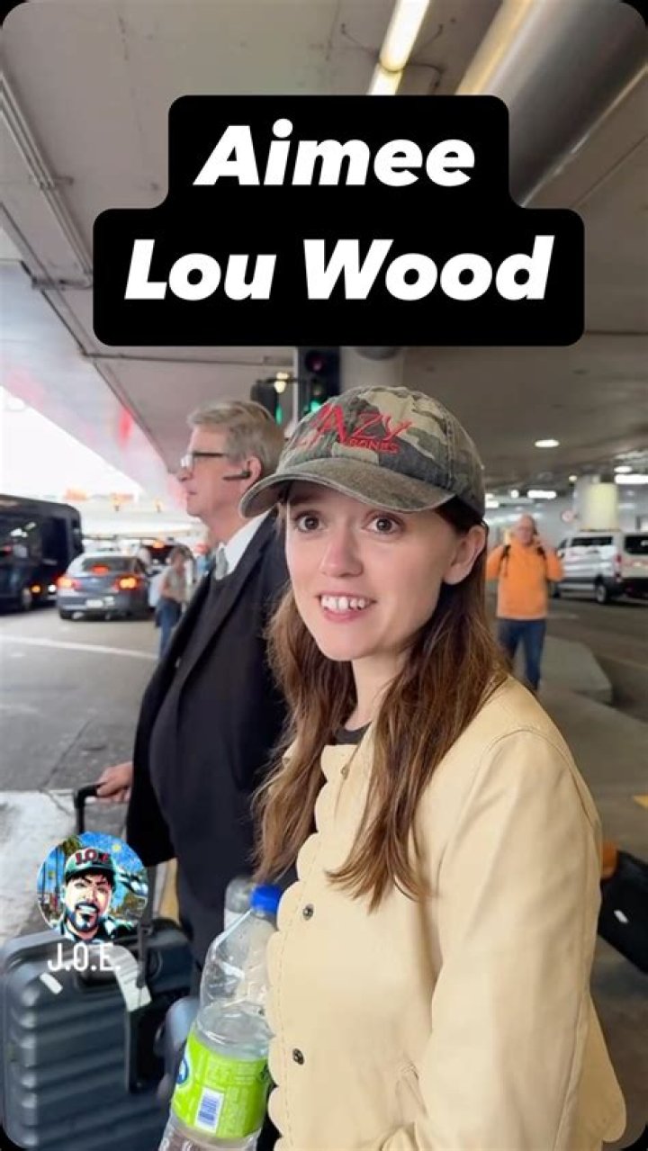 Aimee Lou Wood Bio, Instagram, Age, Agency, Net Worth, Series, Wikipedia, Relationship, Height, Boyfriend