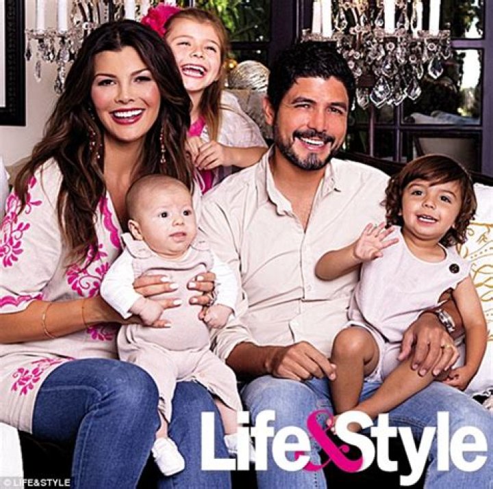 Ali Landry Bio, Children, Husband, Age, Net Worth, Fitness, Eminem, Instagram, Height, Wikipedia