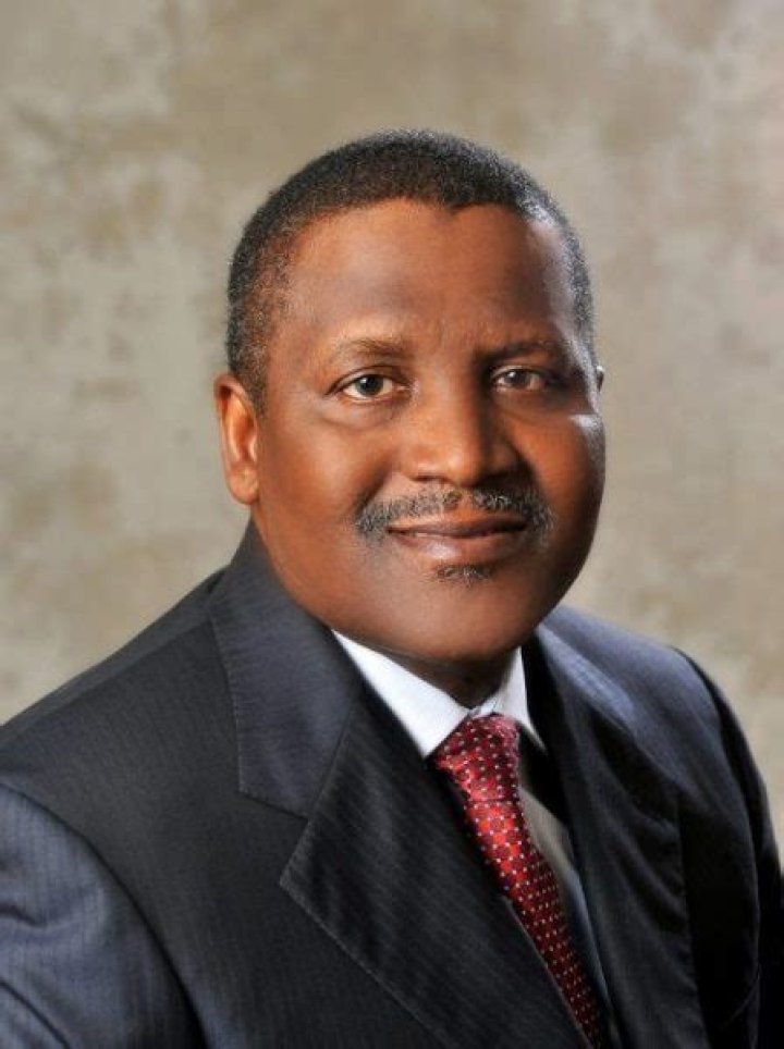 Aliko Dangote Biography, Wiki, Age, Wife, Net Worth, House, Cars, Children, Height, Arsenal, Girlfriend, Parents