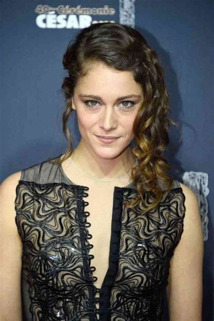 Ariane Labed Bio, Age, Net Worth, Height, Movies, IMDb, Interview, Wiki, Boyfriend, Husband, Trigonometry