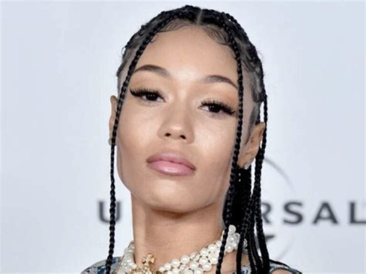 Coi Leray Biography: Wiki, Age, Net Worth, Pictures, TikTok, Instagram, Boyfriend, Songs