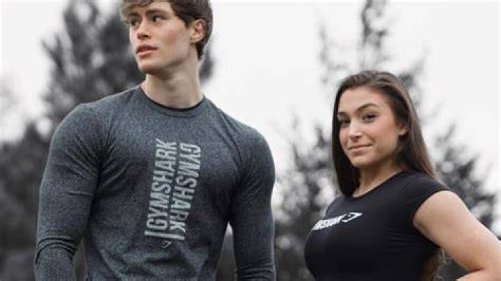David Laid Biography, Girlfriend, Age, Car, Net Worth, Physique, Weight, Wikipedia, Transformation, Workout, Photos