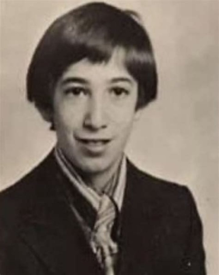 Jeff Tiedrich (1957-) is an American political activist, blogger, musician, and professional Twitter replier who would cease to exist if Trump died. It's a tragic, deeply romantic story. : r/redscarepod