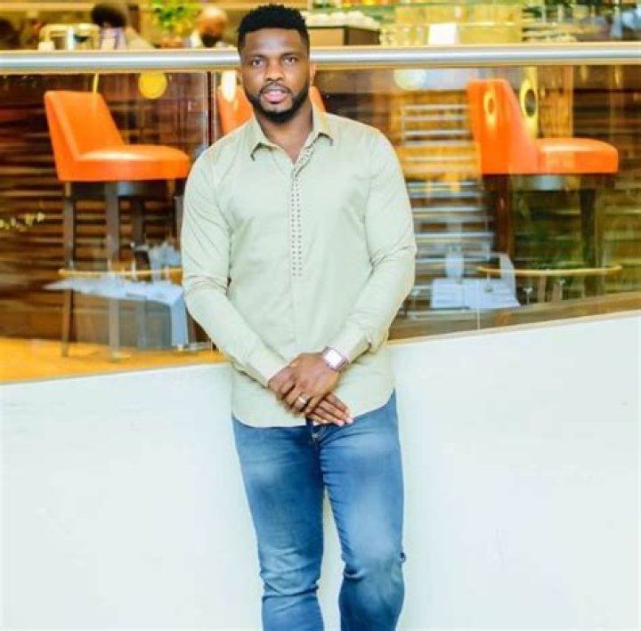 Joseph Yobo Bio, Net Worth, Wife, State Of Origin, Age, Family, Profile, House, Mansion, Investment, Wiki