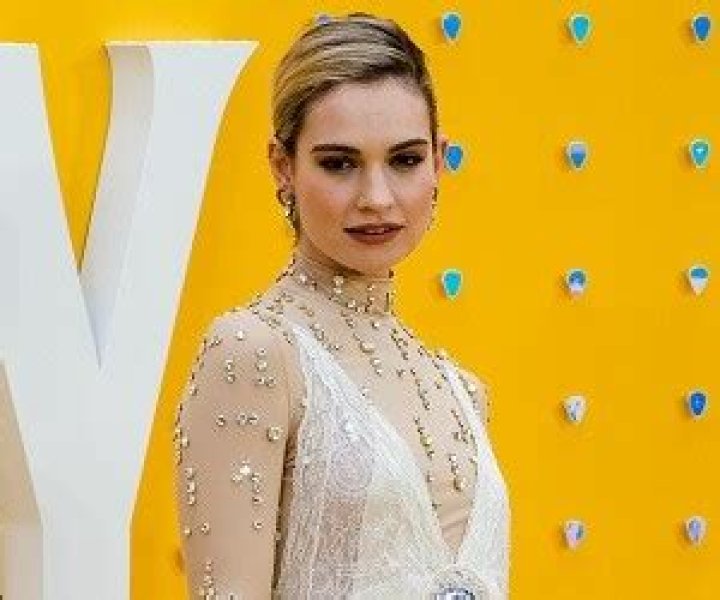 Lily James Bio, Age, Religion, Net Worth, Cinderella, Movies & TV Shows, Parents, Boyfriend, Wiki, Height