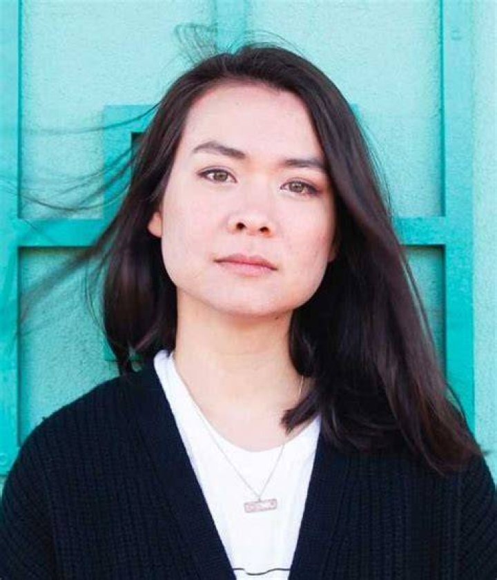 Mitski Miyawaki Bio, Wiki, Age, Songs, Father, Net Worth, Height, High School, Instagram, Parents, Boyfriend, Husband