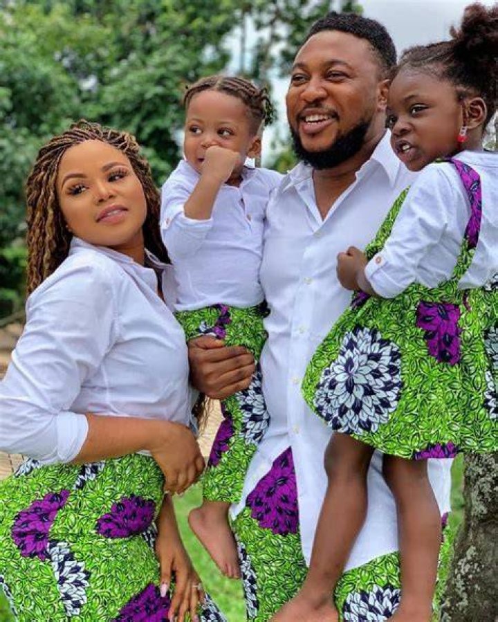 Nosa rex family