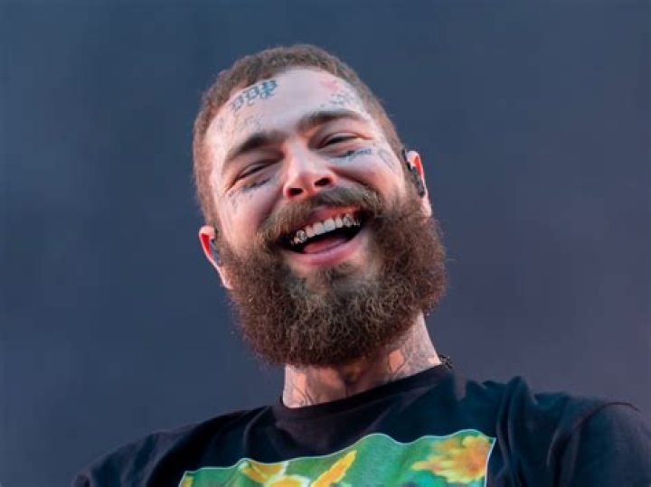 Post Malone Bio, Wiki, Songs, Albums, Age, Net Worth, Awards, Lyrics, Movies & TV Shows, Tattoo, Real Name, Girlfriend