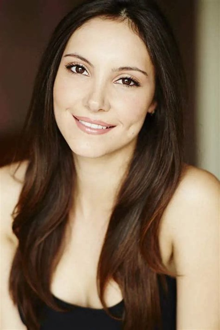 Samantha Robinson Biography, Wikipedia, Height, Age, Facebook, Net Worth, Birth Chart, Movies and TV Shows, Boyfriend
