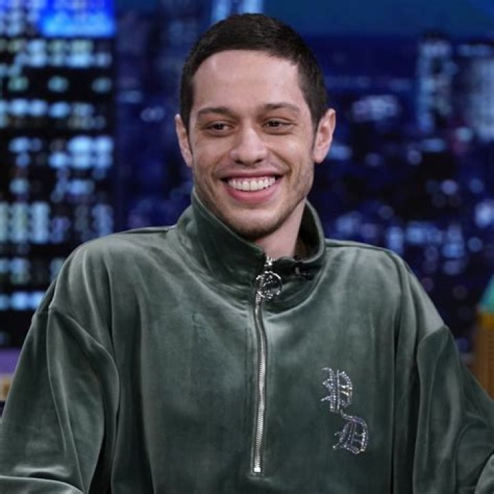 Spotlight on Comedy: Top 10 Impactful White Male Comedians