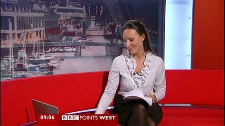 telly basher on X: "Libby Wiener (ITN News) 25-12-1993 / X