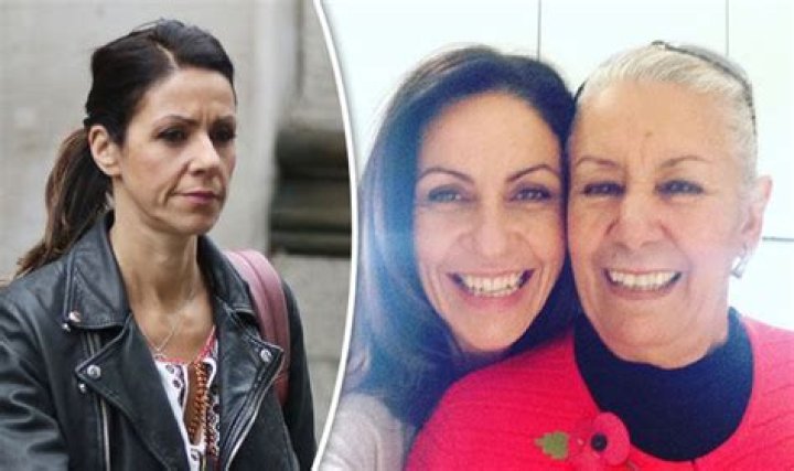 Who are Julia Bradbury Parents? Meet Michael Bradbury and Chrissi Bradbury - News